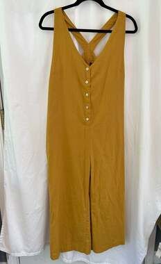 Bella Donna Women’s Jumpsuit Mustard Yellow Button Front V-Neck Crossback Size L